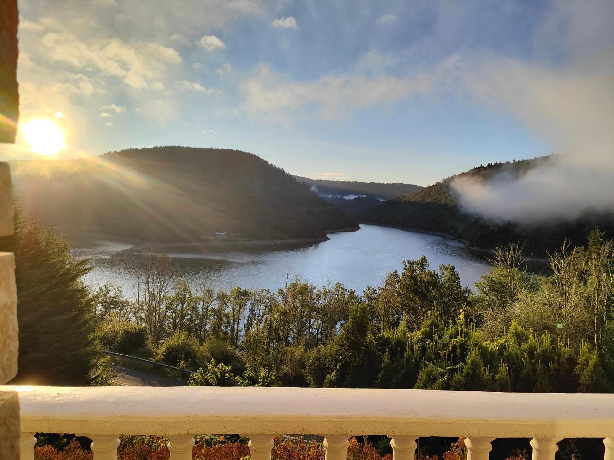 Ma Villa Au Bord De L'Eau Miremont  Экстерьер фото