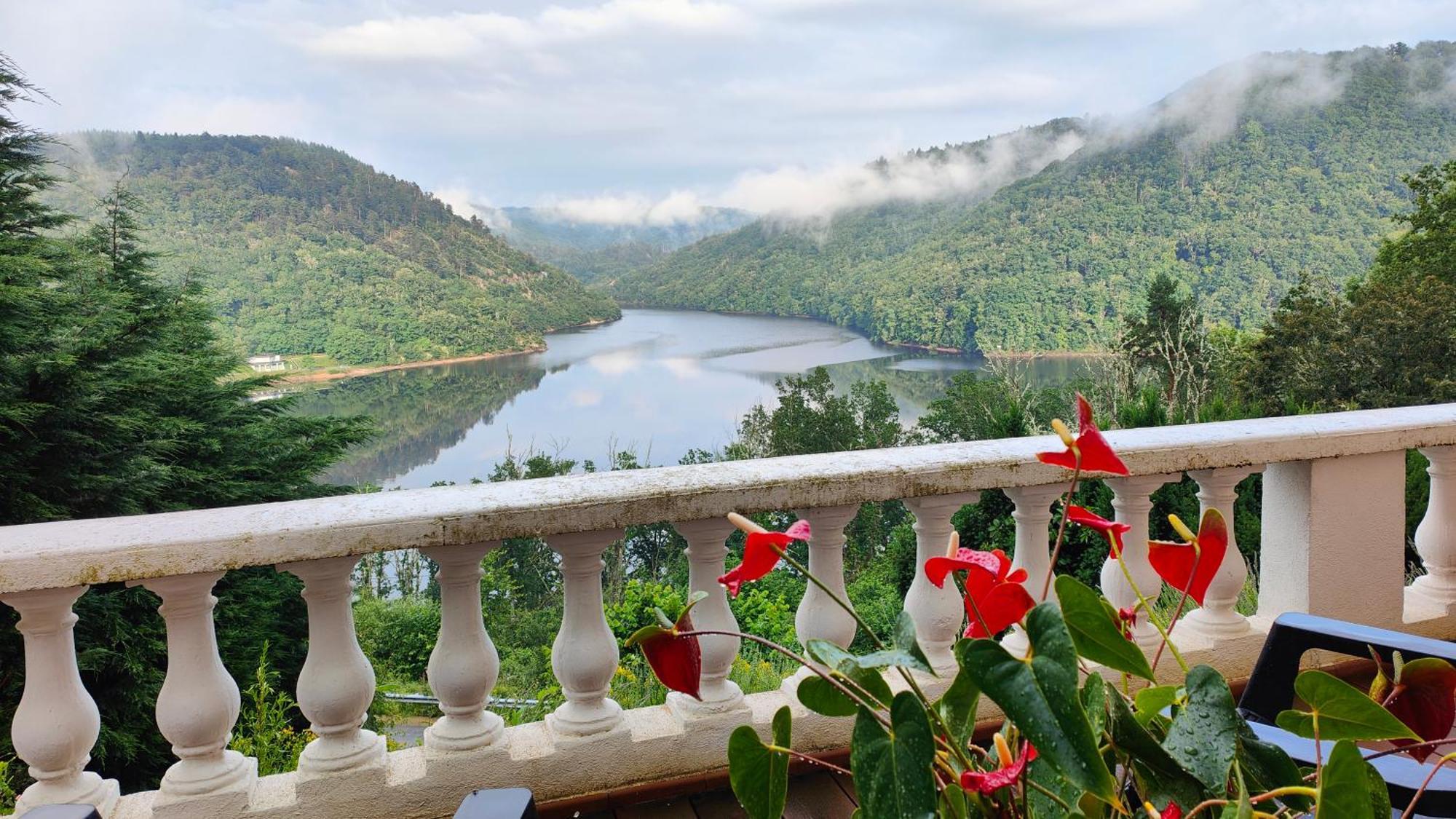 Ma Villa Au Bord De L'Eau Miremont  Экстерьер фото