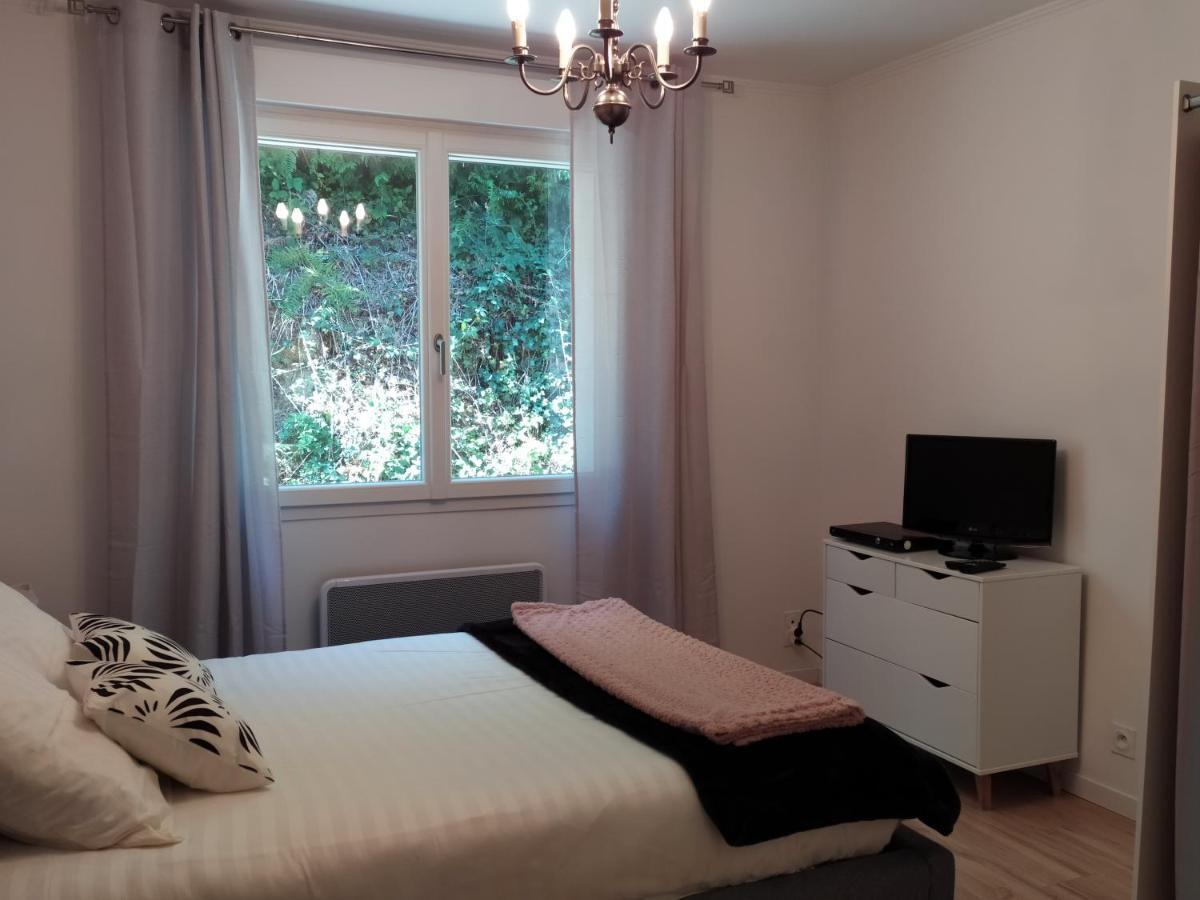 Ma Villa Au Bord De L'Eau Miremont  Экстерьер фото